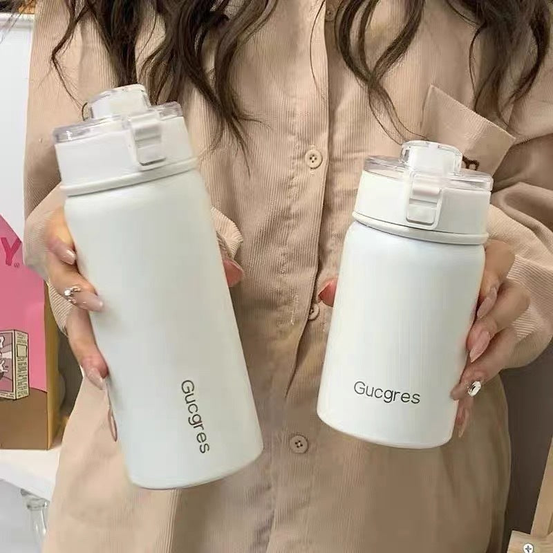 Ladies insulated drinking vessel with innovative flip lid Kalsten