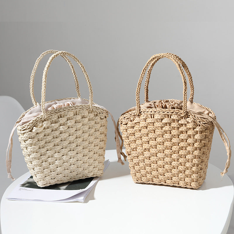 Handmade straw bag with adjustable inner lining Kalsten