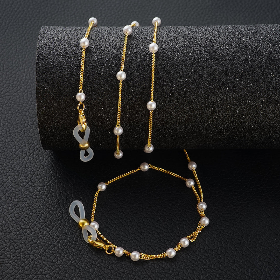 Elegant Pearled Eyewear Holder Kalsten