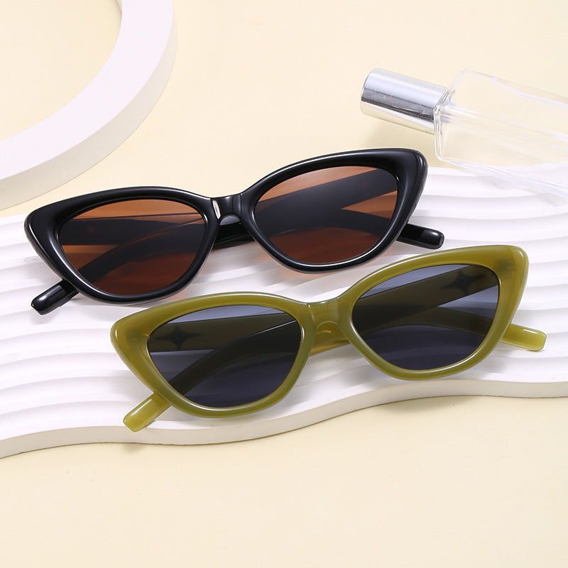 Ladies Cat-Eye Glasses with stylish design Kalsten