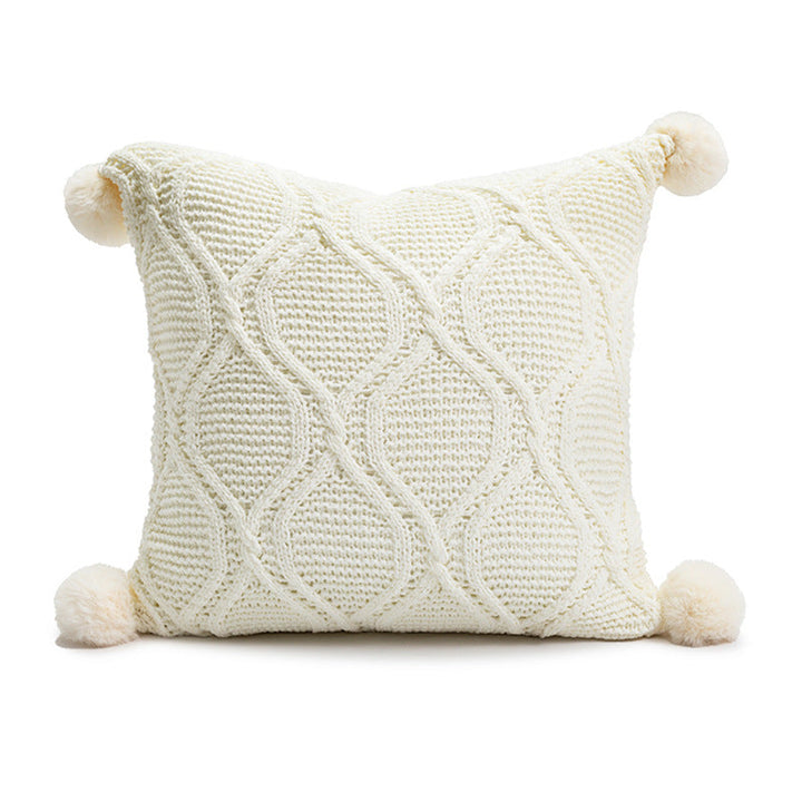 Ladies hypoallergenic pillow with soft cover and ergonomic design Kalsten