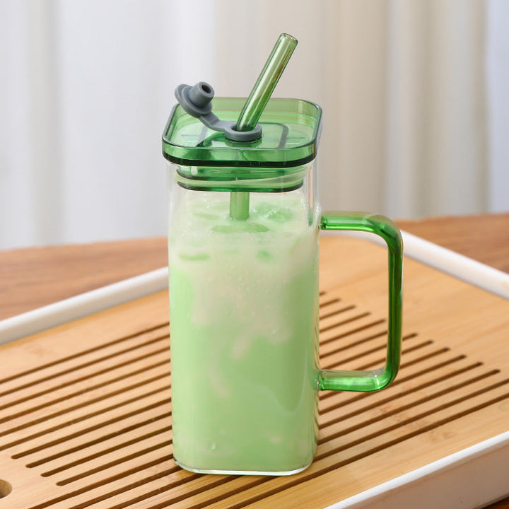 Women's drinking container with innovative lid system and integrated straw Kalsten