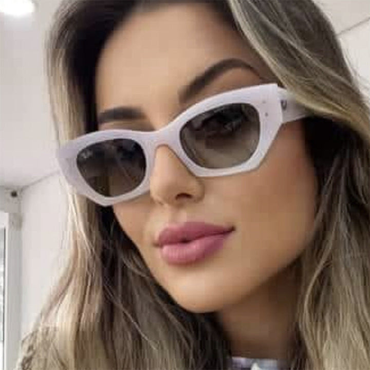 Women's trendy Cat-Eye sunglasses with elegant plastic frame Kalsten