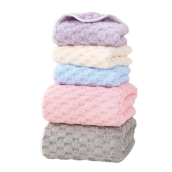 Cozy Living Blanket Made of Soft Microfiber Kalsten