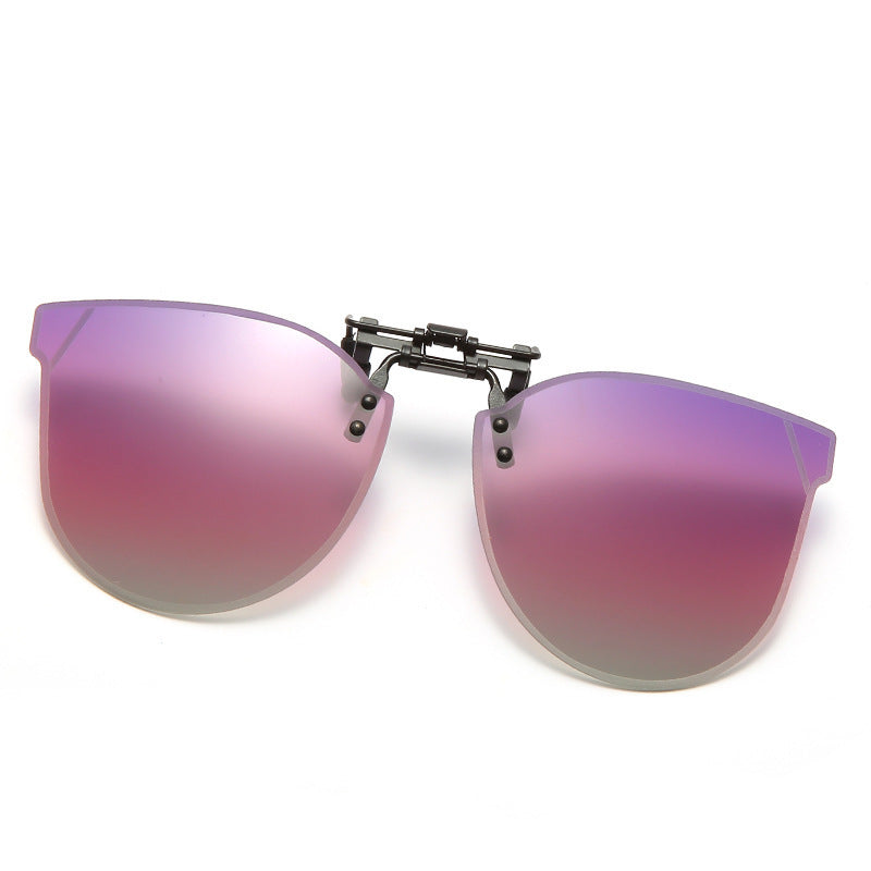 Women's fashionable sunglasses in a futuristic design with mirrored lenses Kalsten