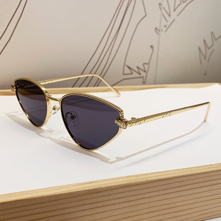 Ladies Designer Sunglasses with Chic Cat Eye Design and Luxurious Frame Kalsten