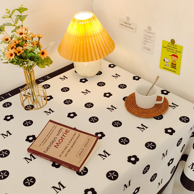 Checkered Table Cover