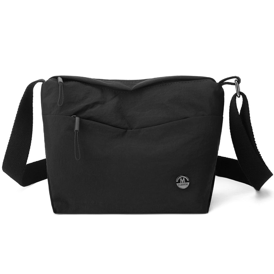 practical crossbody bag with stylish design Kalsten