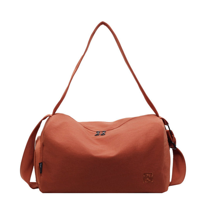 Sporty Carrying Bag with Ergonomic Design Kalsten