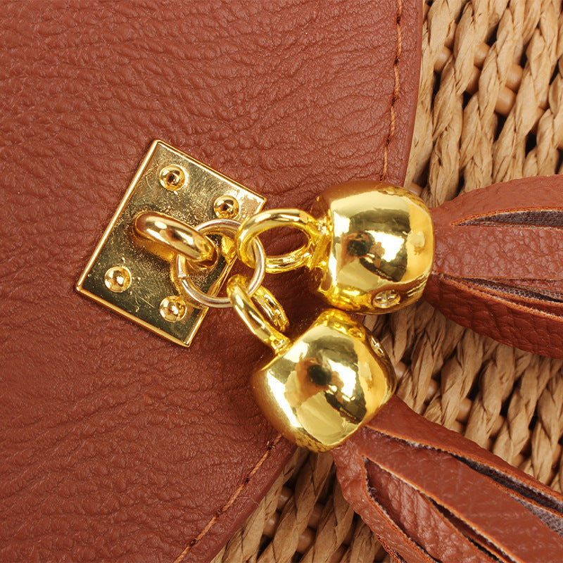 Shoulder bag with decorative fringes Kalsten