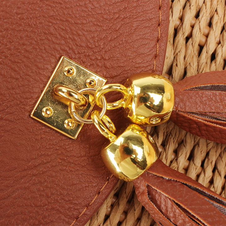 Shoulder bag with decorative fringes Kalsten