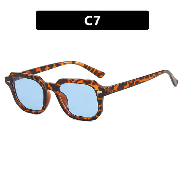 Women's square sunglasses with stylish frame structure and UV protection Kalsten
