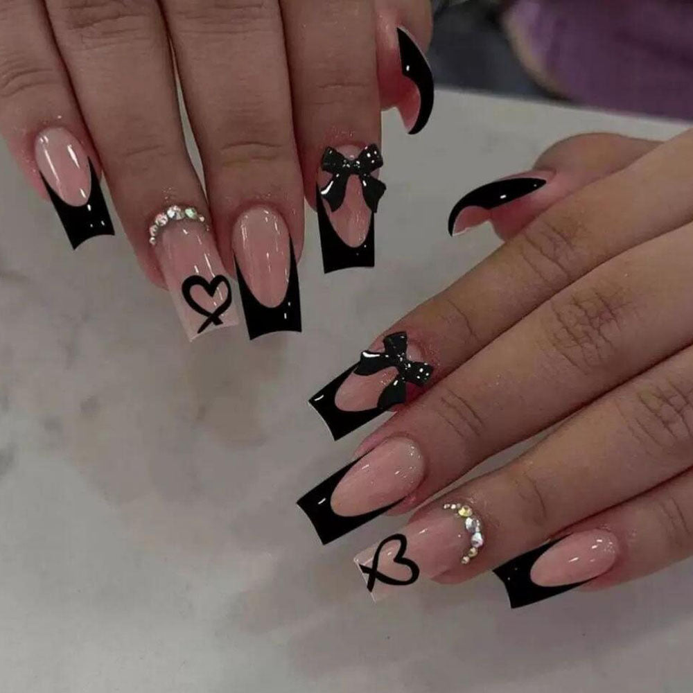 Artistic Statement Press-On Nails Kalsten