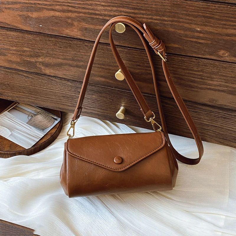 Elegant Leather Clutch Bag Kalsten