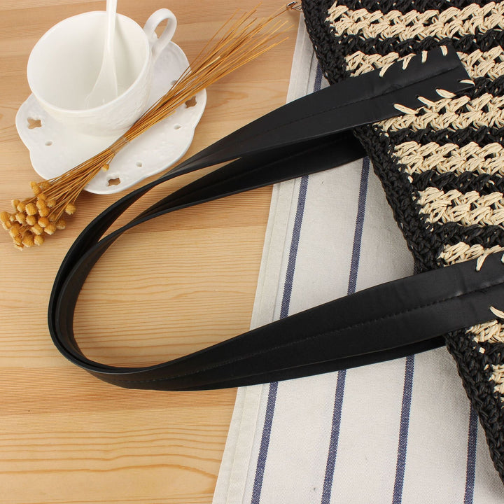 Handbag with Elegant Striped Design and Sturdy Leather Handles Kalsten