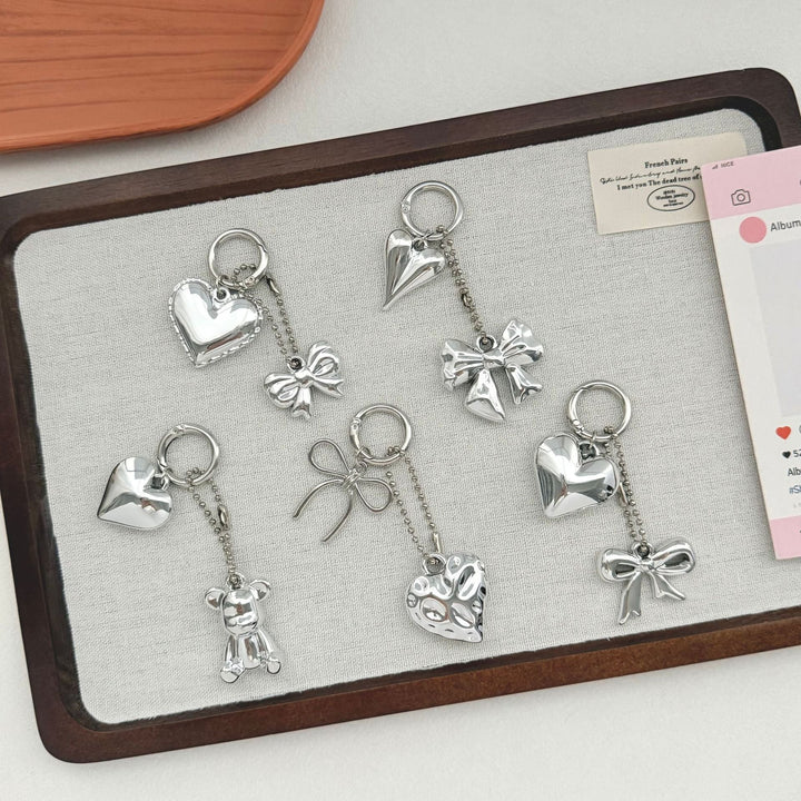 Heart-Shaped Charm Keychain with Bow Kalsten