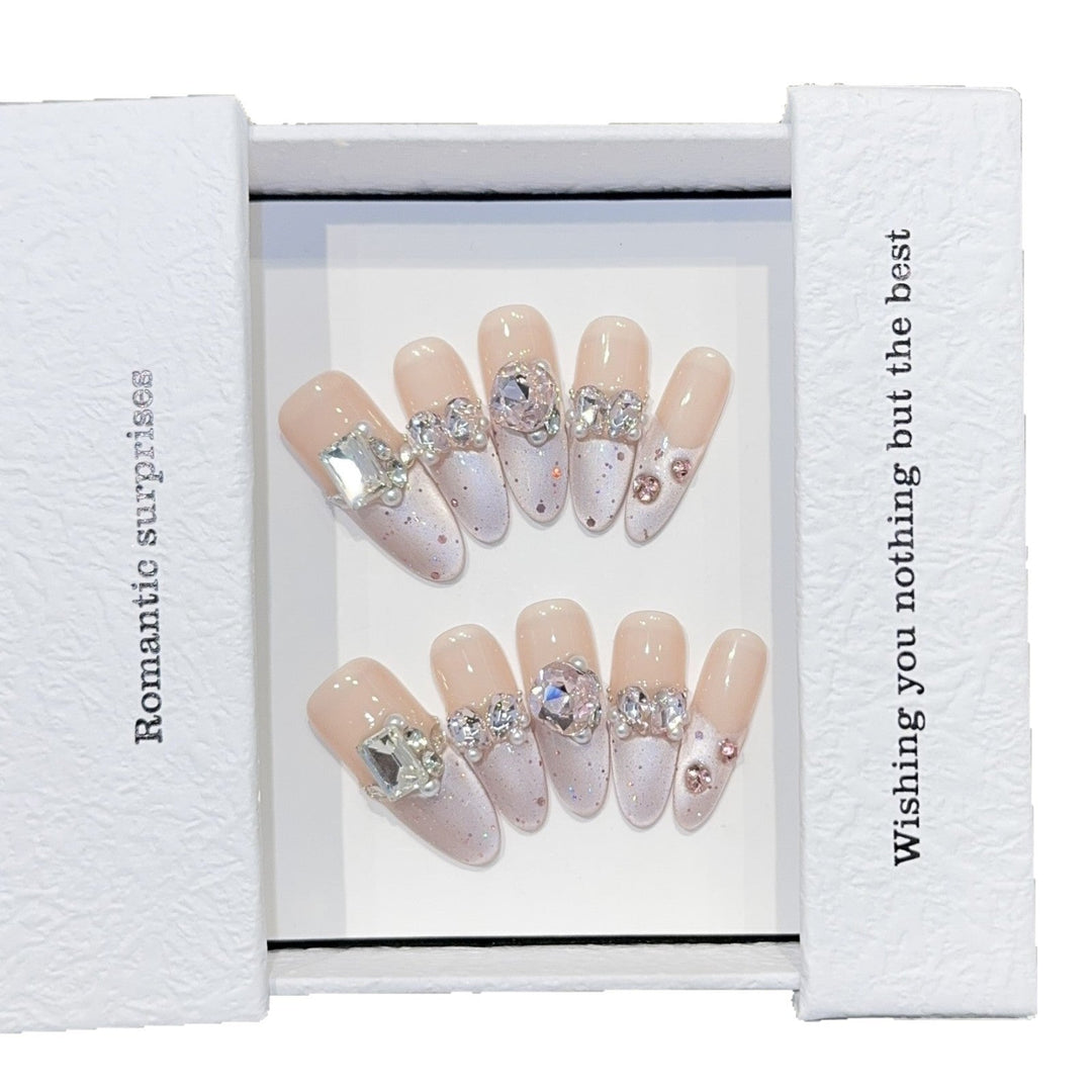 Romantic artificial nails with glitter decoration Kalsten