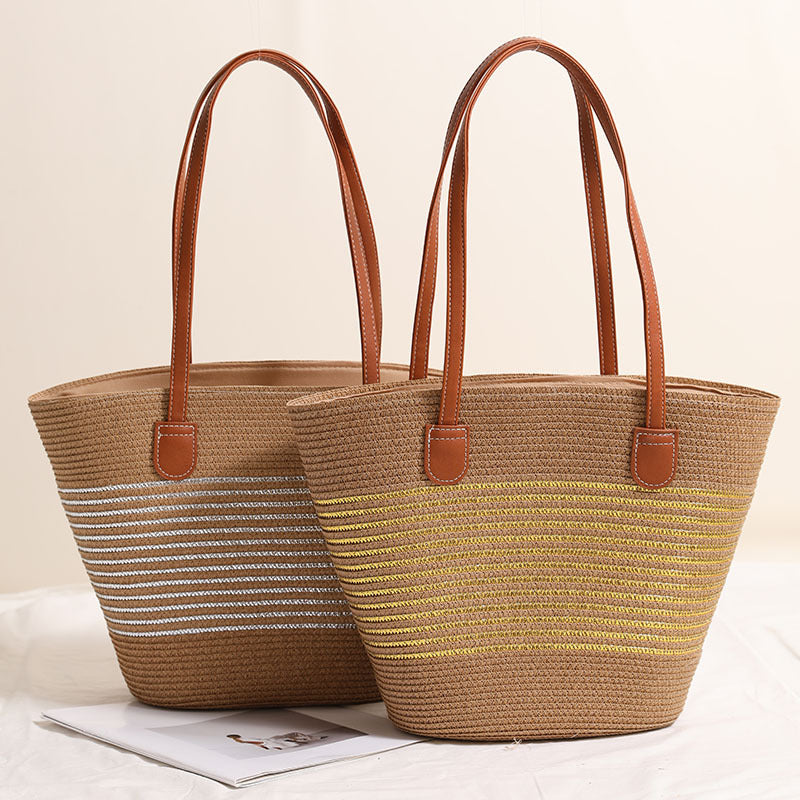 Elegant bast handbag with leather accents Kalsten