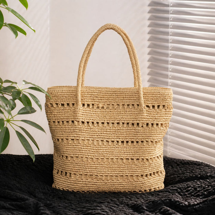 Handcrafted beach bag with open woven pattern Kalsten