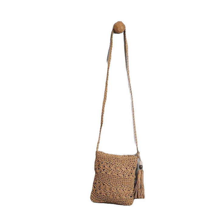 Handmade macrame shoulder bag with tassel detail Kalsten