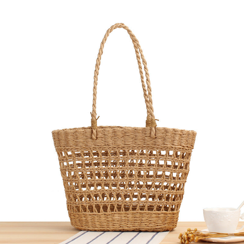Woven Beach Bag Made of Natural Material Kalsten