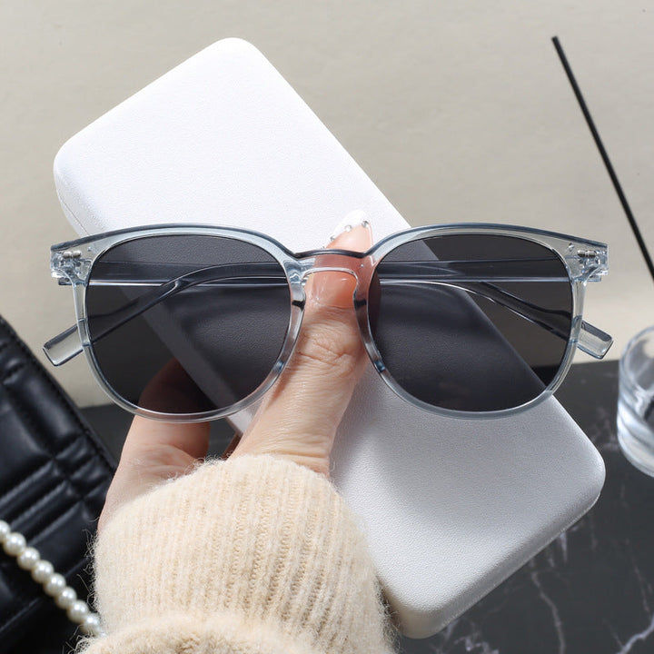 Ladies fashionable sunglasses with transparent frame and elegant design Kalsten