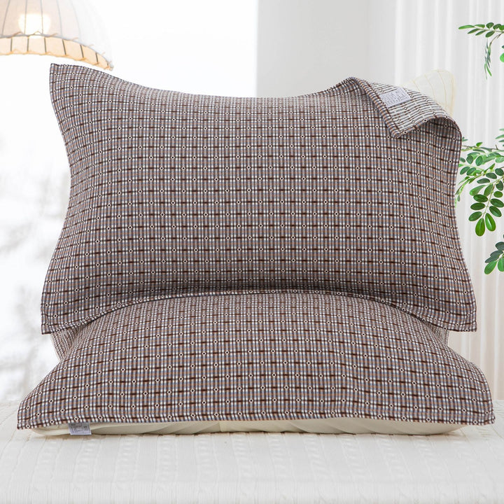 Women's pillowcase with delicate floral motif Kalsten