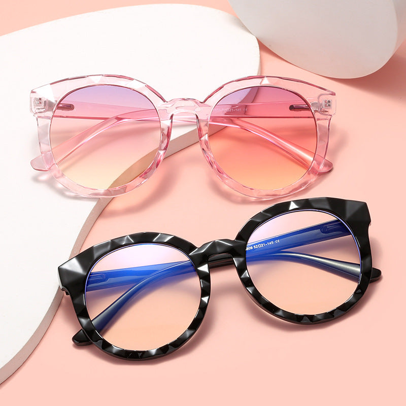 Women’s fashionable sunglasses with harmonious color gradient and unique design Kalsten