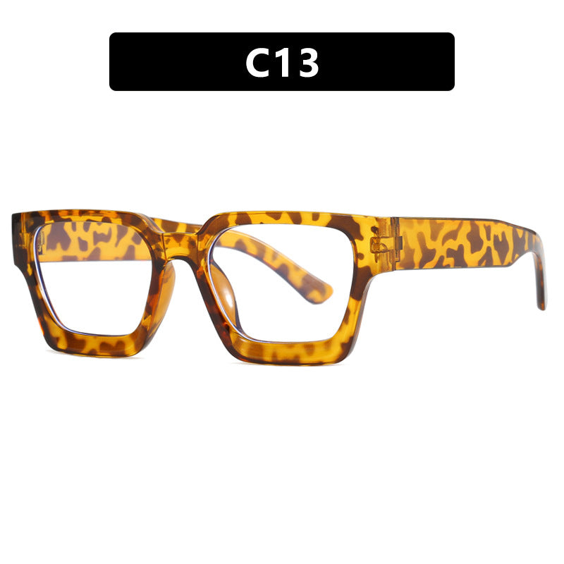 Women's fashionable square reading glasses with transparent frame construction Kalsten