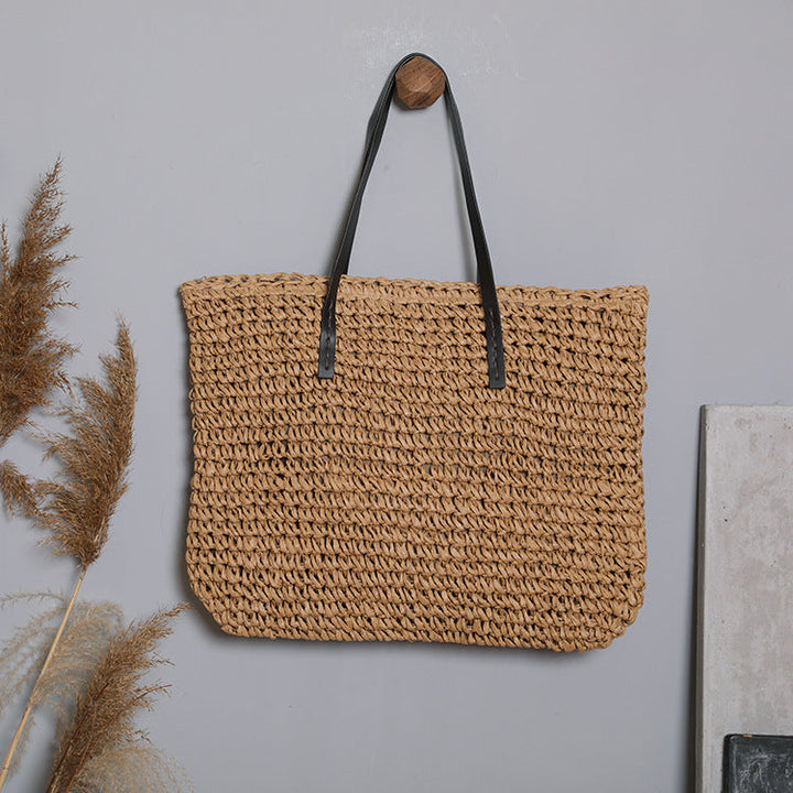 Handcrafted beach bag with strong structure Kalsten