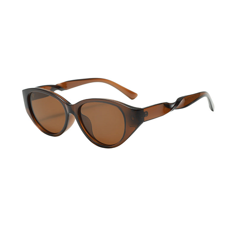Women Vintage-inspired Sunglasses with Textured Frame Kalsten