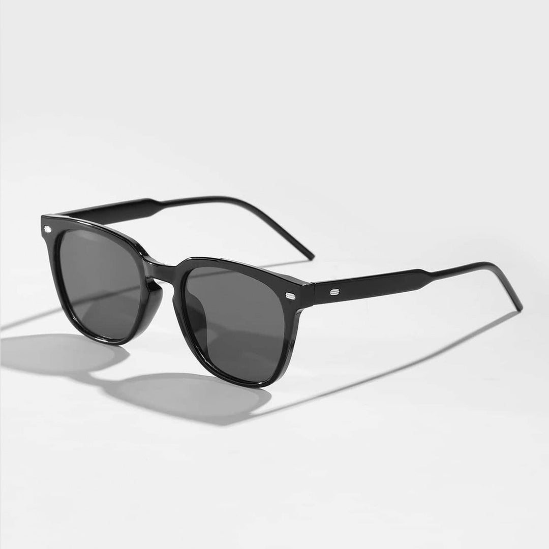 Women's stylish sunglasses with a sturdy frame and UV protection Kalsten