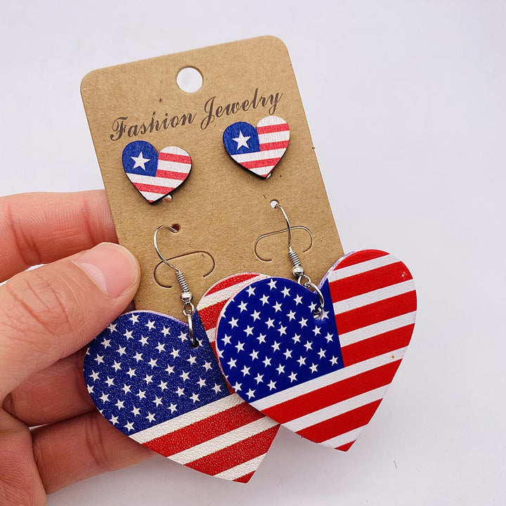 Women's nan lightweight drop earrings made of faux leather with star pattern and matching round ear studs Kalsten