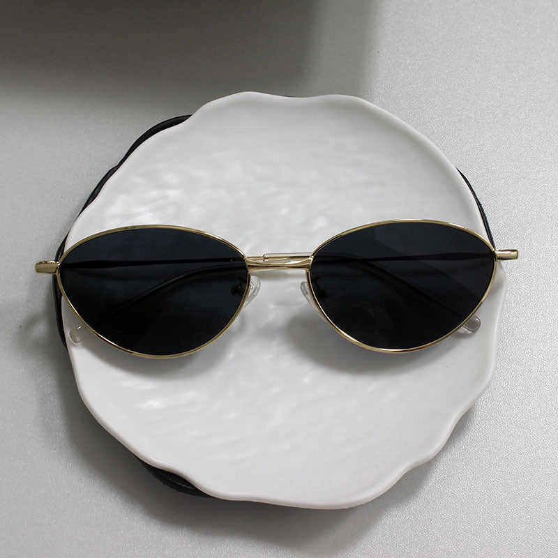 Fashionable Rectangular Glasses with Fine Metal Frame Kalsten