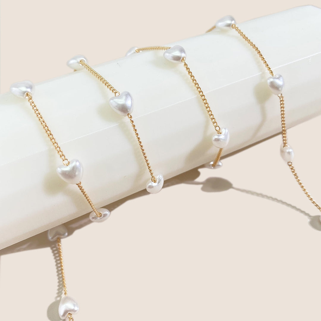 WoSunglasses with Decorative Chain Kalsten