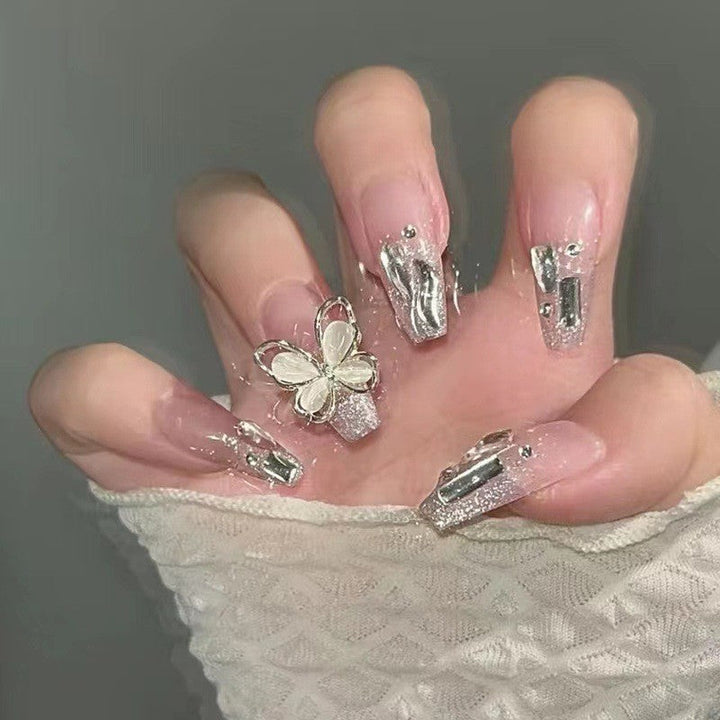 Artificial nails with glamorous accents Kalsten