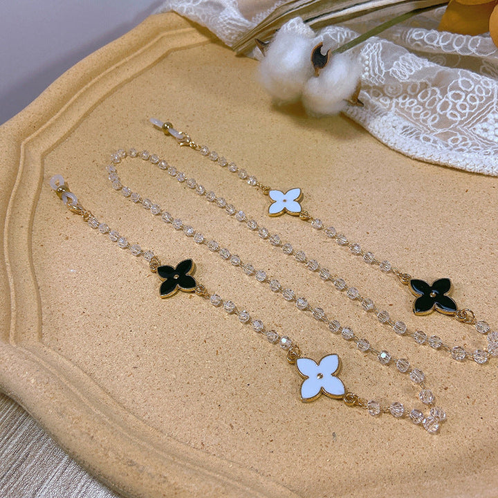 Elegant pearl necklace with flower pendants Kalsten