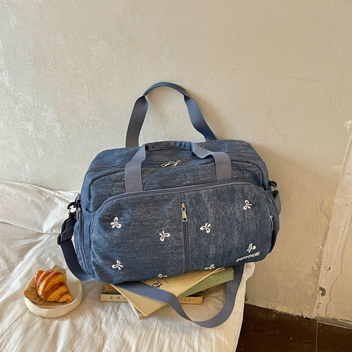 Women's spacious sport and travel bag with elegant details Kalsten