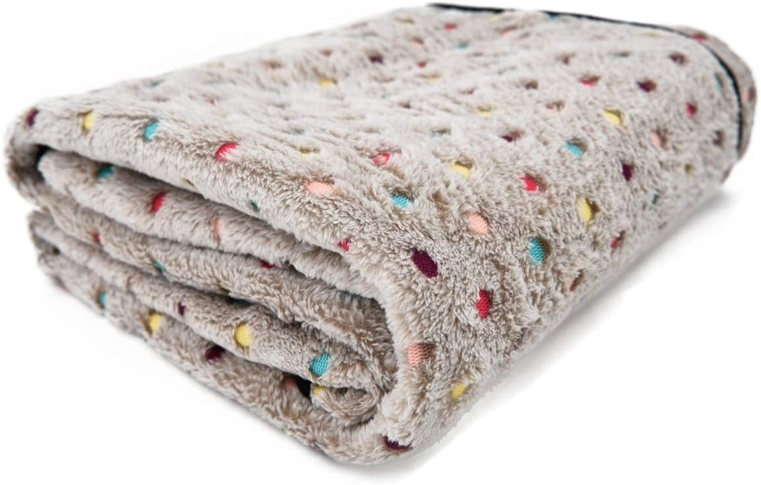 Ladies Cozy Microfiber Blanket with Playful Pattern Kalsten
