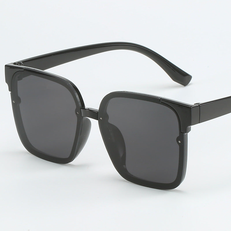 Women modern square sunglasses with UV protection and sturdy frame Kalsten