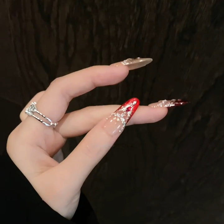 Artificial nail tips with sparkling crystal embellishments Kalsten