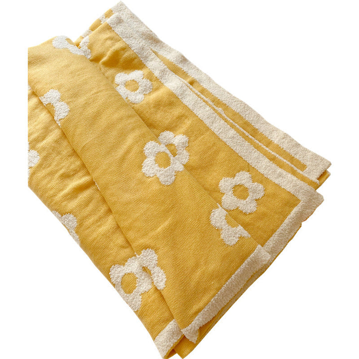 Unisex Cozy Blanket with Floral Design Kalsten