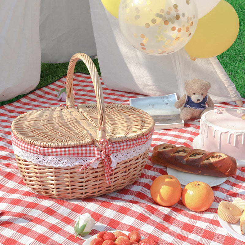 Women’s picnic basket with romantic checkered pattern and removable lining Kalsten