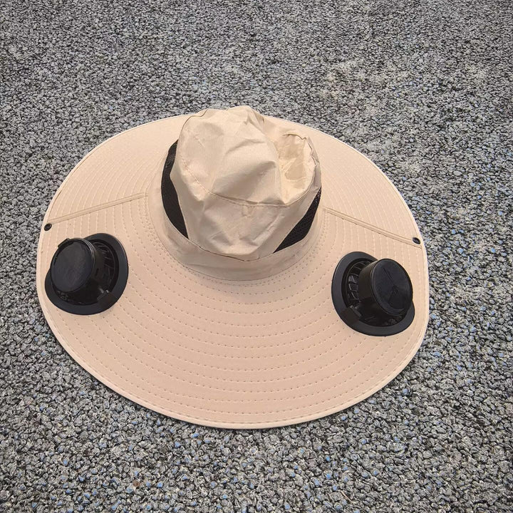 Ventilated sun hat with integrated solar fans and wide brim Kalsten