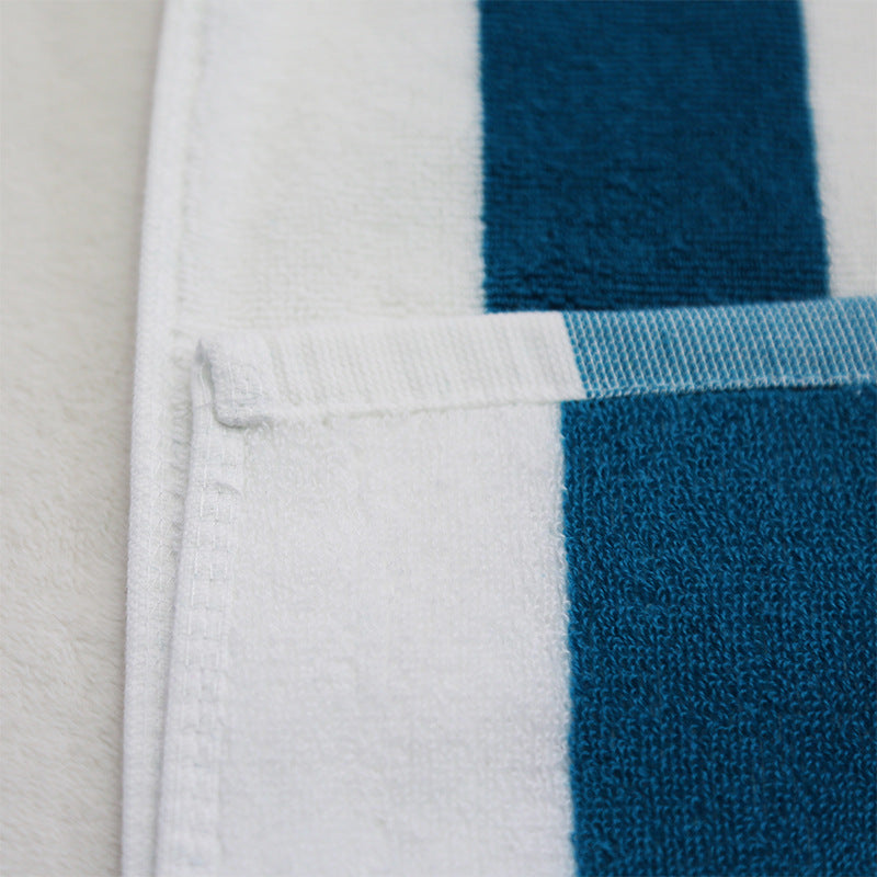 Beach towel in elegant striped pattern Kalsten