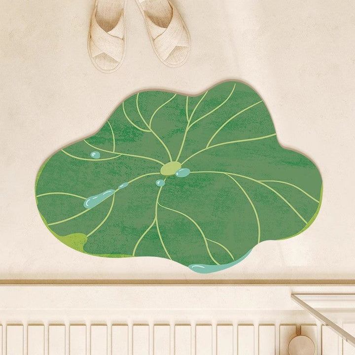 Playful Leaf-Shaped Bath Mat