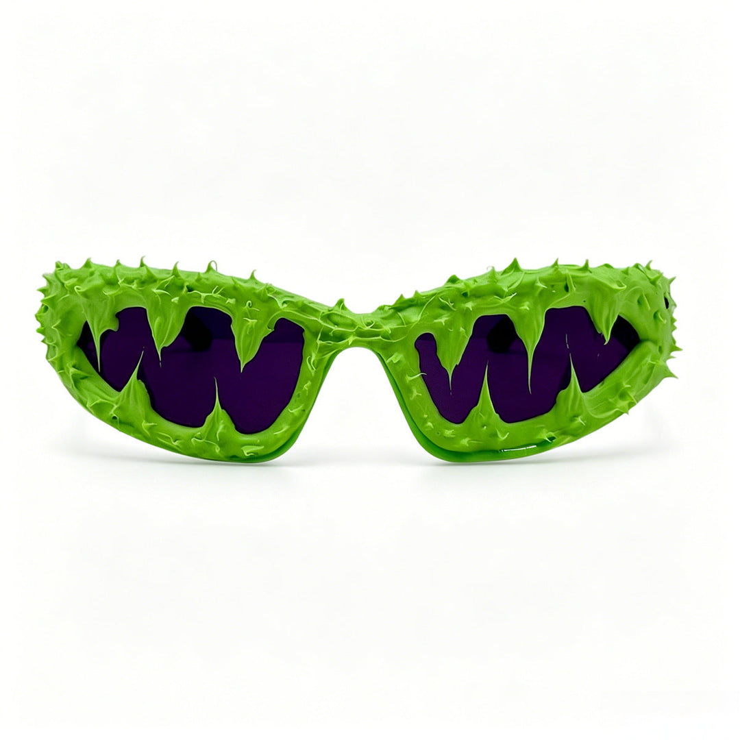 Ladies creative fashion sunglasses with unique spikes and skull design Kalsten