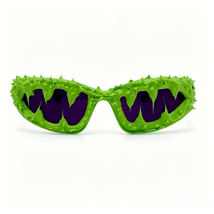 Ladies creative fashion sunglasses with unique spikes and skull design Kalsten