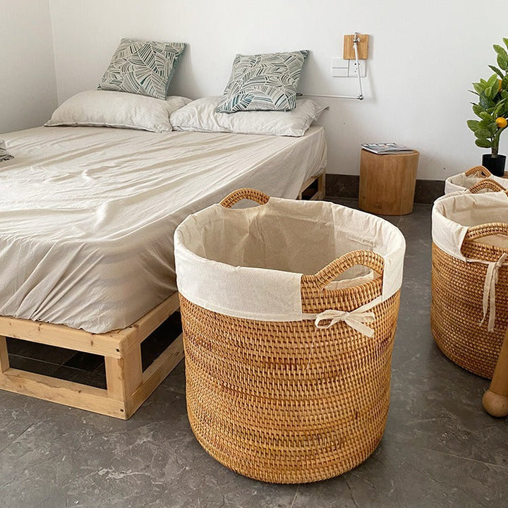Women Elegant hand-woven basket with practical handles Kalsten