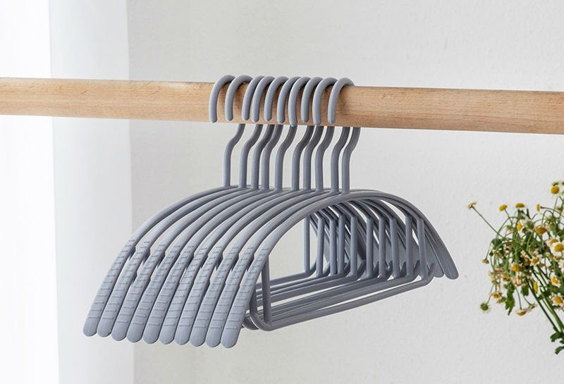 Non-Slip Versatile Clothes Hangers Kalsten